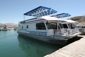 lake mead house boat